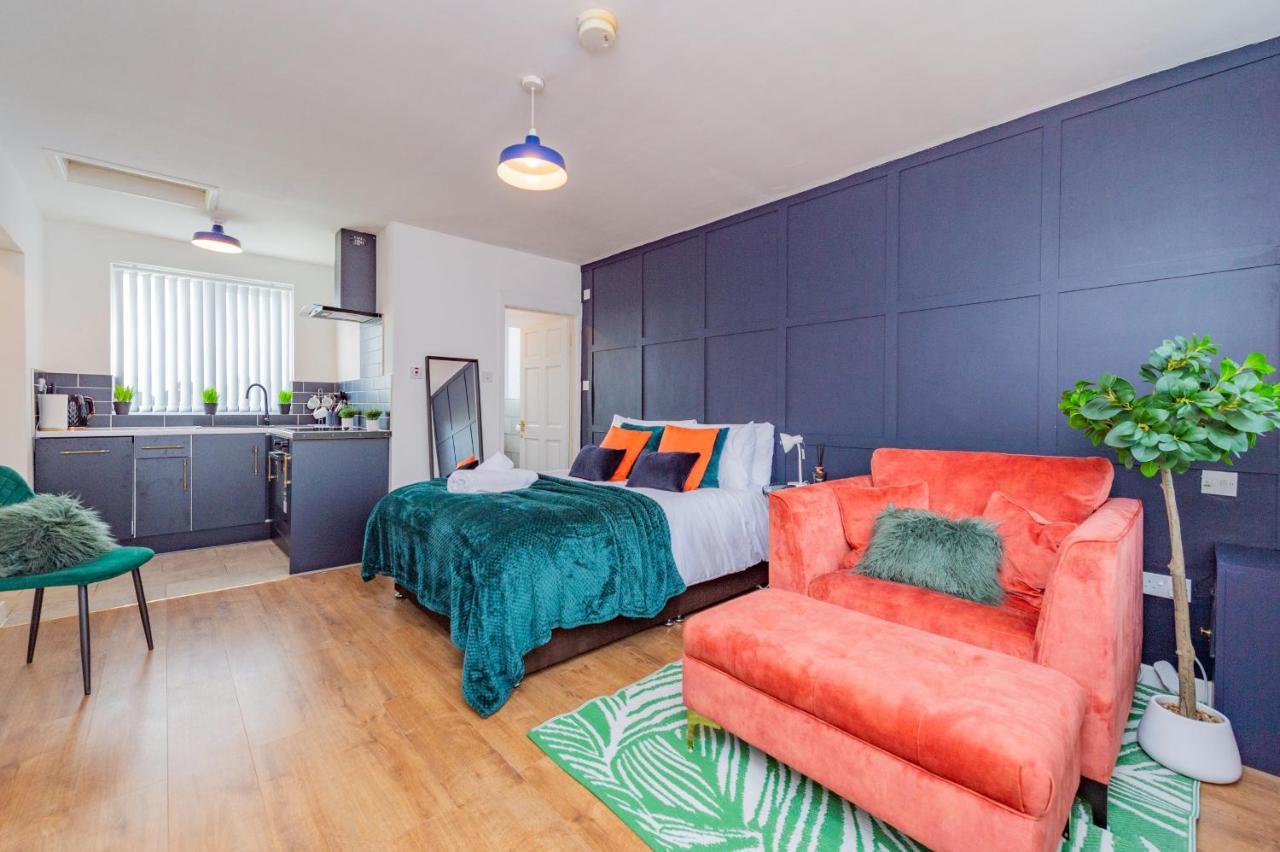 Studio Annexe By Papermill, Deeside - En-Suite, Heswall Exterior foto