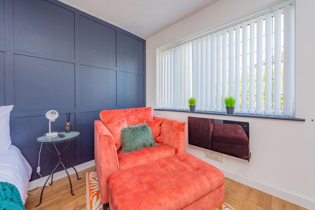 Studio Annexe By Papermill, Deeside - En-Suite, Heswall Exterior foto